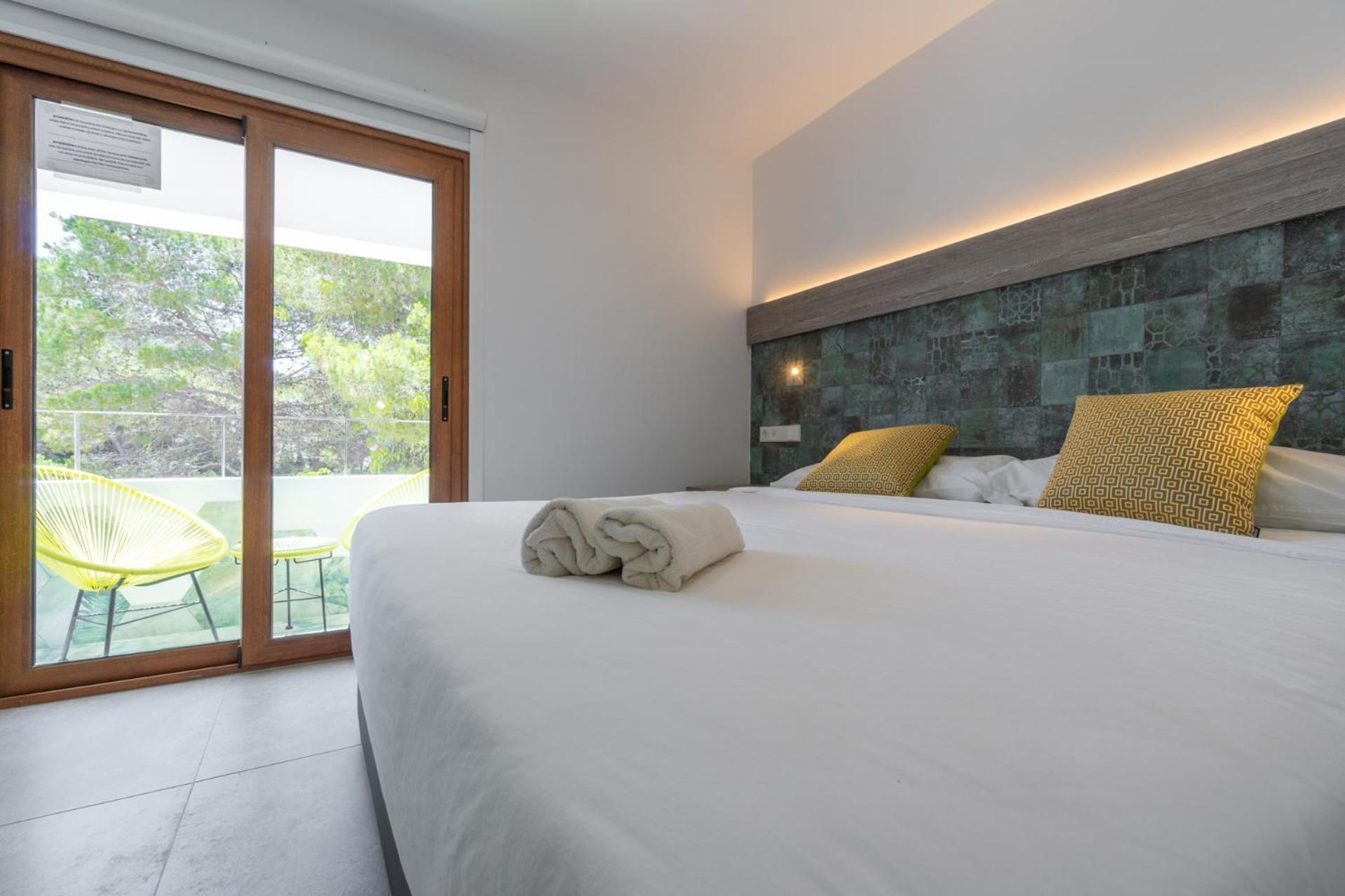 Hostal Restaurante Pou Des Lleo Sant Carles de Peralta Pokój zdjęcie
