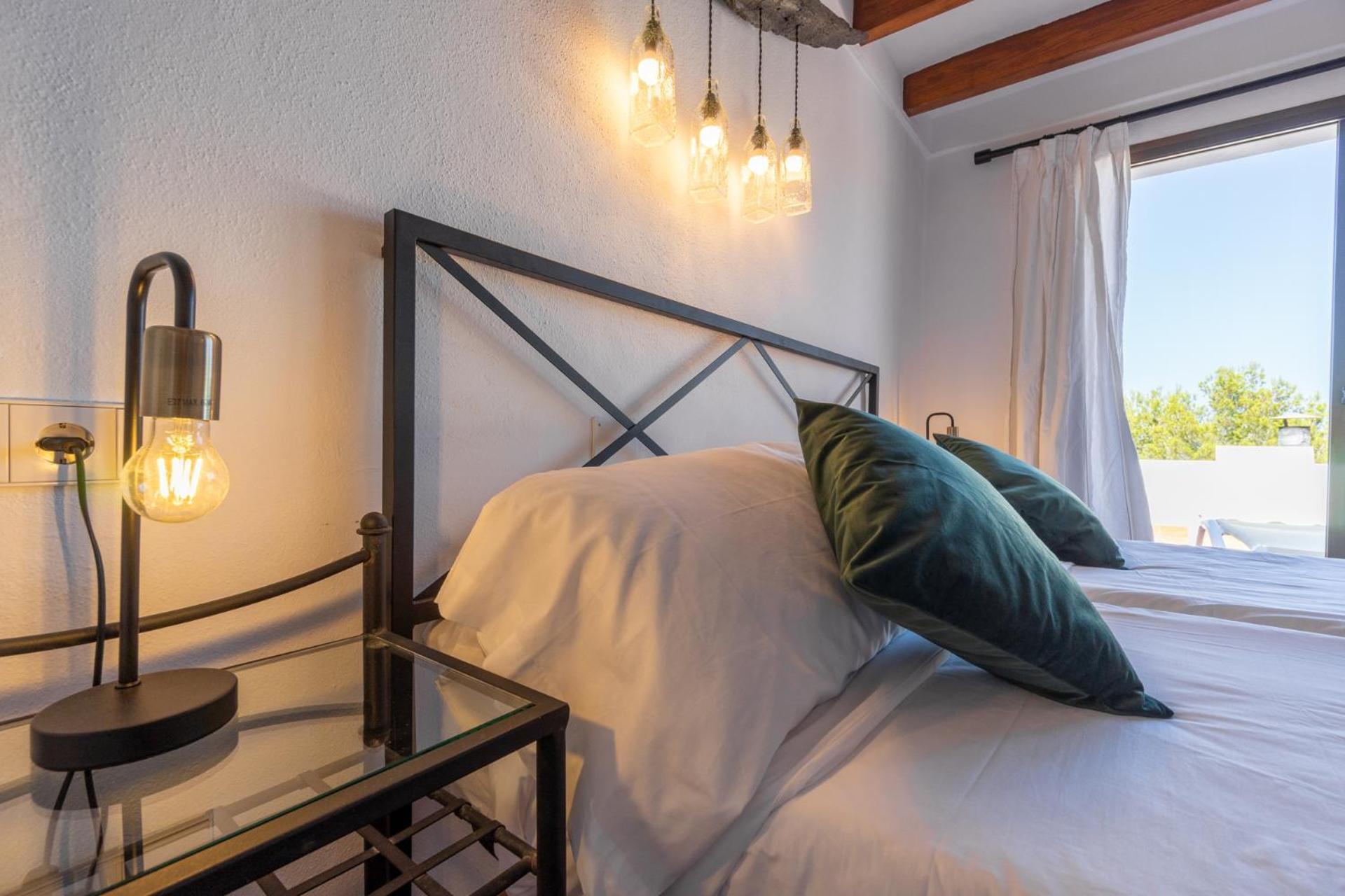 Hostal Restaurante Pou Des Lleo Sant Carles de Peralta Pokój zdjęcie