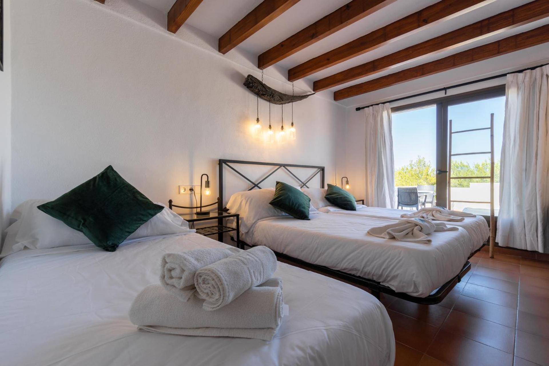 Hostal Restaurante Pou Des Lleo Sant Carles de Peralta Pokój zdjęcie
